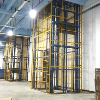 4 Post Cage Lift 3000kg Hydraulic Goods Elevator Lift Kargo yang terkurung sepenuhnya